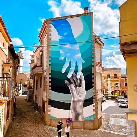 Il Grillo 3*