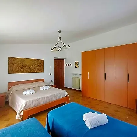 Oda ve Kahvaltı Il Grillo 3*
