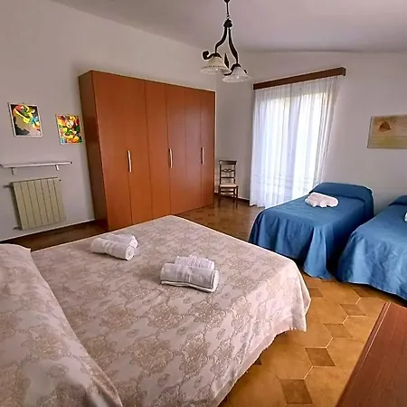 Oda ve Kahvaltı Il Grillo 3*