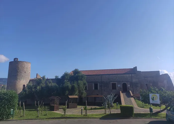 Alojamento de Acomodação e Pequeno-almoço Il Grillo Santa Maria Del Cedro