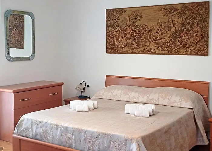 Alojamento de Acomodação e Pequeno-almoço Il Grillo Santa Maria Del Cedro